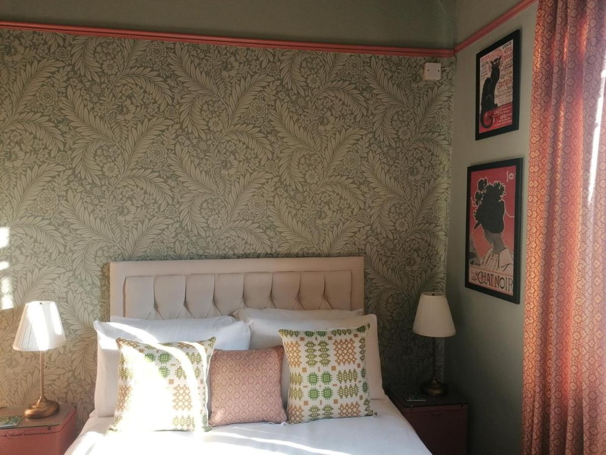 Bed and Breakfast No. 30 Aberdare Esterno foto