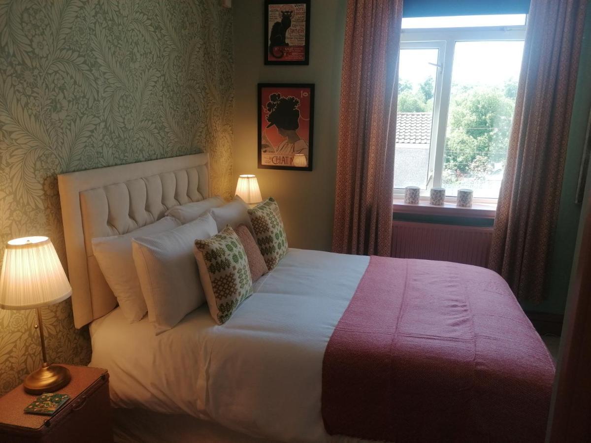 Bed and Breakfast No. 30 Aberdare Esterno foto